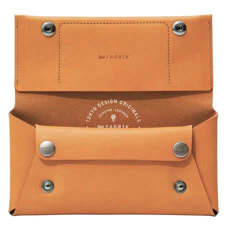 コンパクト設計の長財布　LONG WALLET / CAMEL