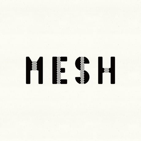 のびてフィットするポーチ　MESH / BRICK RED