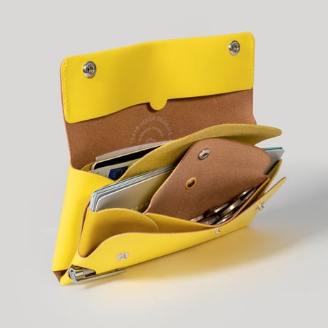 多彩な長財布　LONG WALLET:P / ICE WHITE