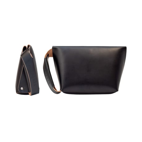 ハンドルポーチ　HANDLE POUCH / BLACK