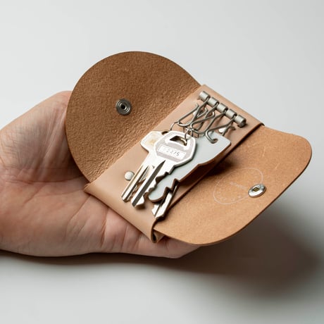 カードも入るキーケース　KEY CASE & CARD / NATURAL [限定色]