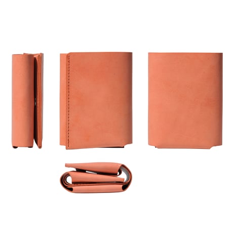しっかり入ってコンパクトな財布　TRI-FOLD WALLET / BRICK RED