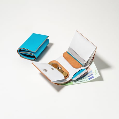 しっかり入ってコンパクトな財布　TRI-FOLD WALLET / LEMON