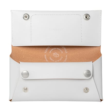 コンパクト設計の長財布　LONG WALLET / ICE WHITE