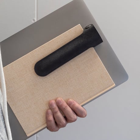 2ポケットペンホルダー　PEN HOLDER / CHOCOLATE