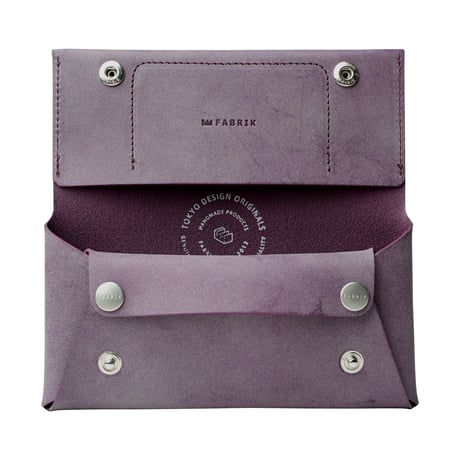 コンパクト設計の長財布　LONG WALLET / BERRY