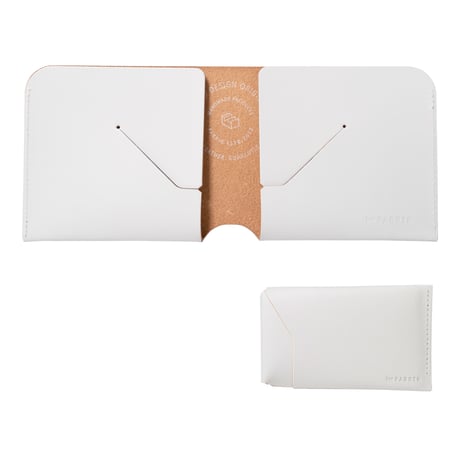 コインケースが取り外せる財布　BI-FOLD WALLET & [FLIP] / ICE WHITE