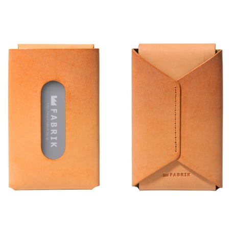 カードケース“10/20”　CARD CASE 10-20 / CAMEL