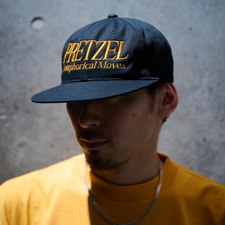 METAPHORICAL MOVES 6PANEL CAP"PRETZEL"(BLACK)