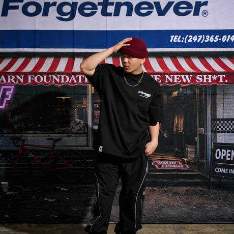 THE CORNER STORE T-SHIRTS(BLACK)