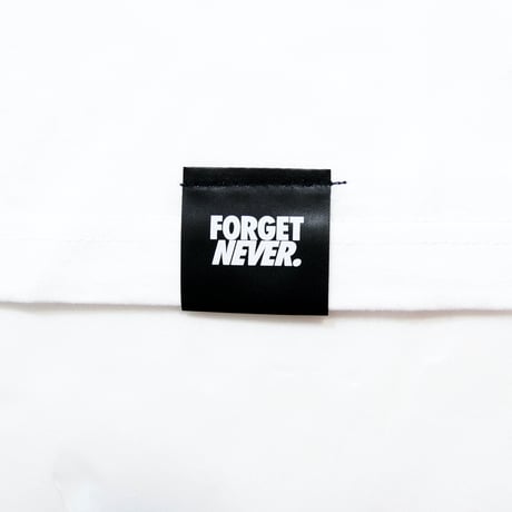FLAG POINT x FORGET NEVER / RAISE TEE (WHITE)