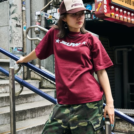 SUW WEAR×FORGET NEVER CLASSIC LOGO T-SHIRTS (BURGUNDY)