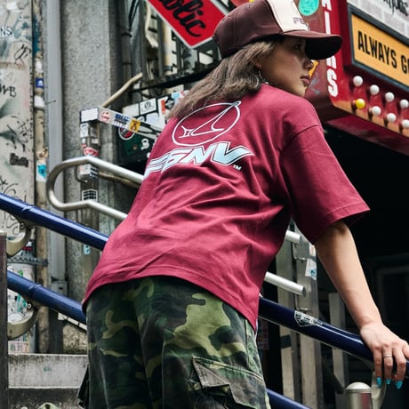 SUW WEAR×FORGET NEVER CLASSIC LOGO T-SHIRTS (BURGUNDY)