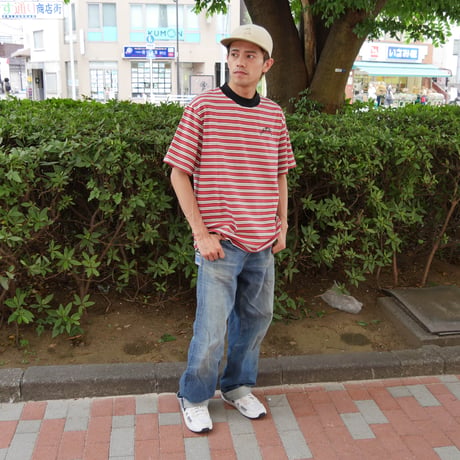 OLD ARCH MULTI BORDER T-SHIRTS (RED)