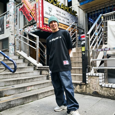 SUW WEAR×FORGET NEVER CLASSIC LOGO T-SHIRTS (BLACK)