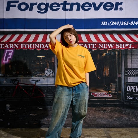 THE CORNER STORE T-SHIRTS(GOLD)