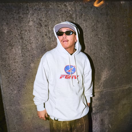 SUW WEAR×FORGET NEVER CLASSIC LOGO HOODIE (ASH)