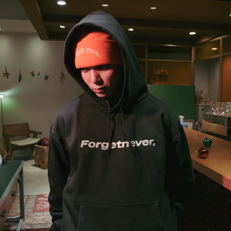 STRAIGHT LOGO HOODIE  (BLACK)