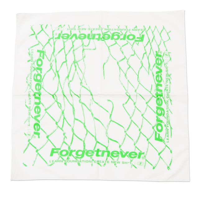 BREAK THE RULE BANDANA (WHITE)
