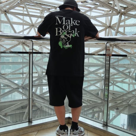 MAKE OR BREAK T-SHIRTS 【BLACK】