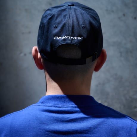 METAPHORICAL MOVES 6PANEL CAP"CHAIR"(NAVY)