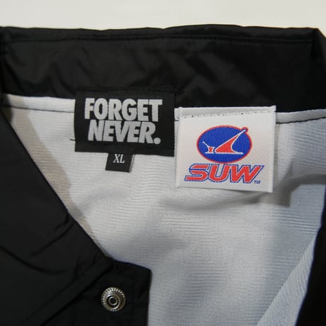 SUW WEAR×FORGET NEVER CLASSIC LOGO COACH JACKET (BLACK)