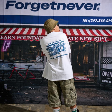 THE CORNER STORE T-SHIRTS(WHITE)