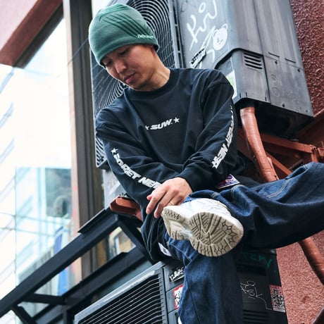 SUW WEAR×FORGET NEVER MOTO LONG SLEEVE T-SHIRTS (BLACK)