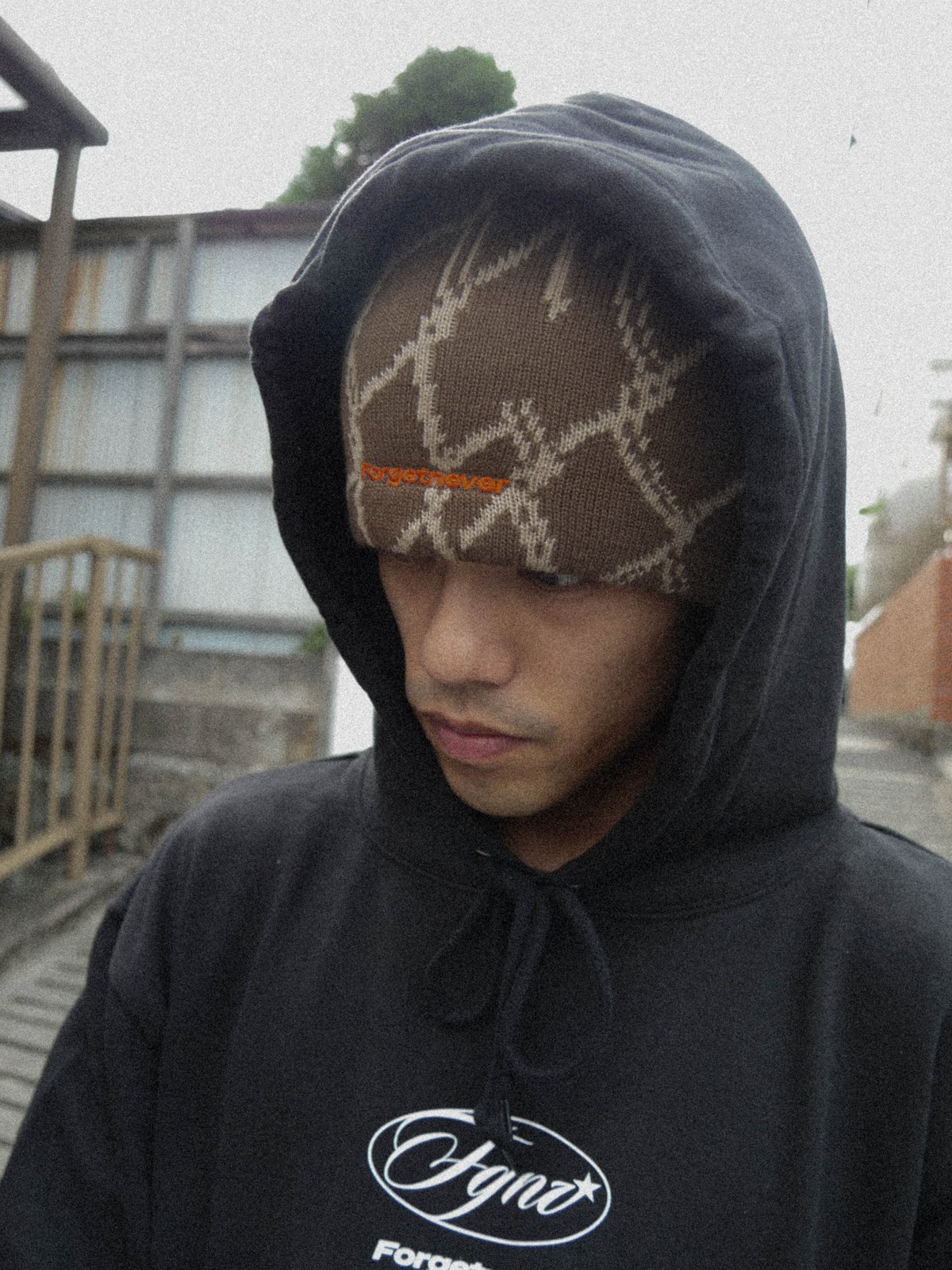 BREAK THE RULE BEANIE (BROWN) | FORGET NEVER CL