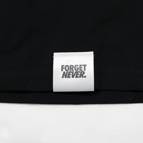 EYES ON ME T-SHIRTS(BLACK)