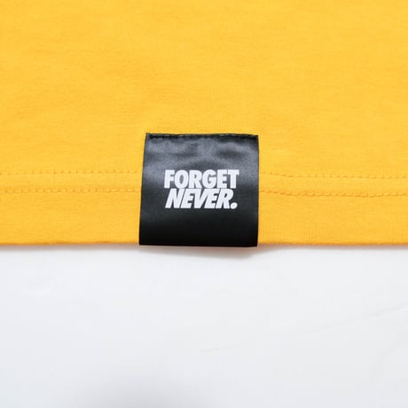 METAPHORICAL MOVES T-SHIRTS"PRETZEL"(GOLD)