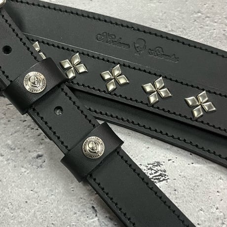【 24mm Width Hard Leather Guitar Strap / Four Daiamond Spots Design 】