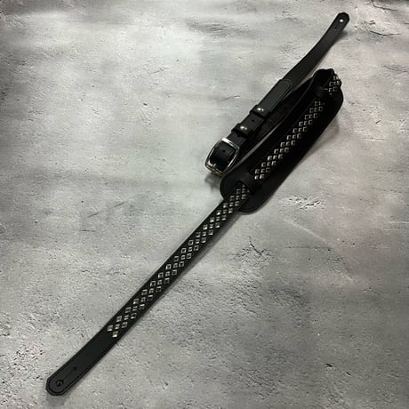 【 24mm Width Hard Leather Guitar Strap / 2×1Row Daiamond Spots Design 】