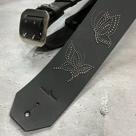 【 70mm Width Hard Leather Guitar Strap / Two Butterflies Spots Design 】