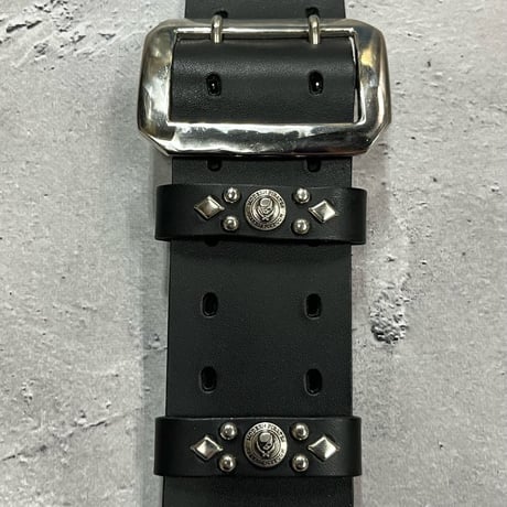 【 50mm Width Hard Leather Guitar Strap / Modern Pirates Six Skull Spots Design 】