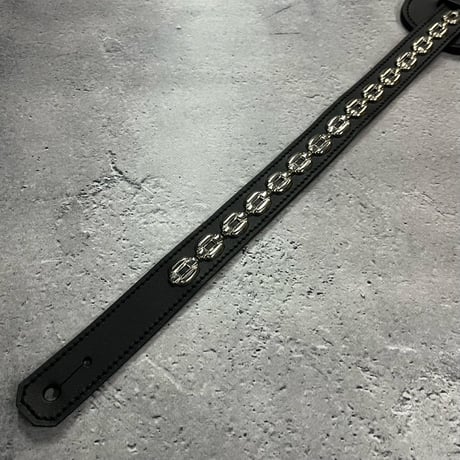 【 24mm Width Hard Leather Guitar / 1Row Chain Spots Design 】