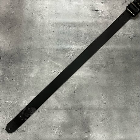 【 50mm Width Hard Leather Guitar Strap / Modern Pirates Skull Spots Design 】