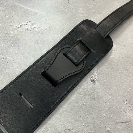 【 62mm Width Hard Leather Guitar Strap（I.A Type）/ Spike Recordings Spots Design 】（HISASHI Model)