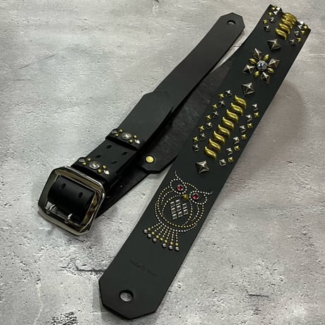 【 60mm Width Hard Leather Guitar Strap / Fusion of Owl & Reptile Spots Design 】（HITSUGI Model）