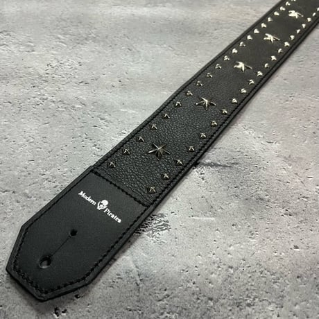 【 50mm Width Soft Leather Guitar Strap / Side Pyramid & Center Star Spots Design 】