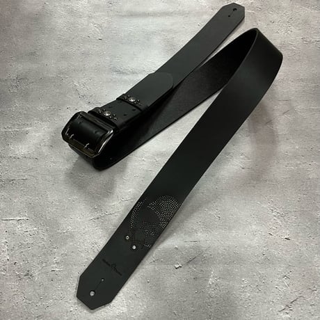【 50mm Width Hard Leather Guitar Strap / Modern Pirates Skull Spots Design 】