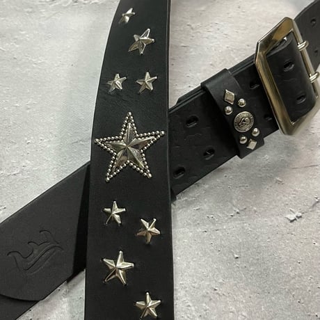 【 Ikebe × Modern Pirates 42mm Width Hard Leather Guitar Strap / Random Star Spots Design