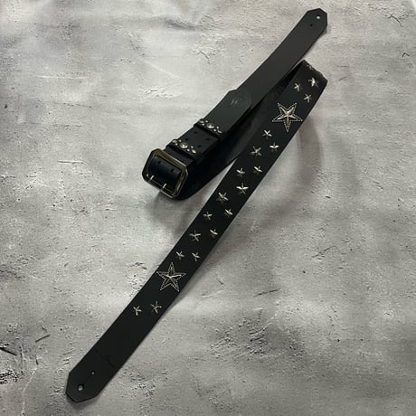 【 Ikebe × Modern Pirates 42mm Width Hard Leather Guitar Strap / Random Star Spots Design