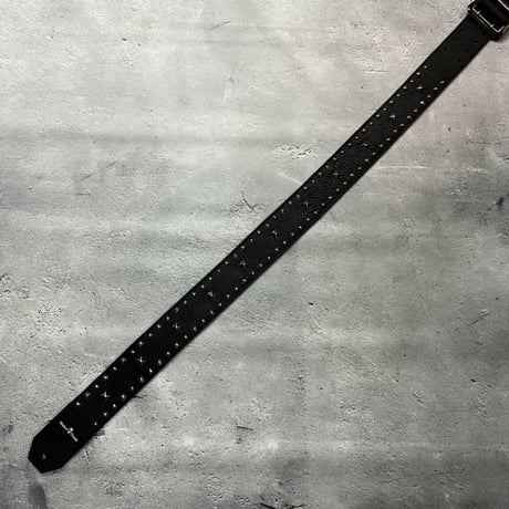 【 50mm Width Soft Leather Guitar Strap / Side & Center Pyramid Spots Design 】