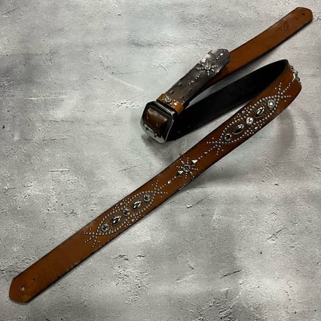 【 42mm Width Vintage Leather Guitar Strap / Vintage Spots Design 002（Camel）】（SUGIZO Model）