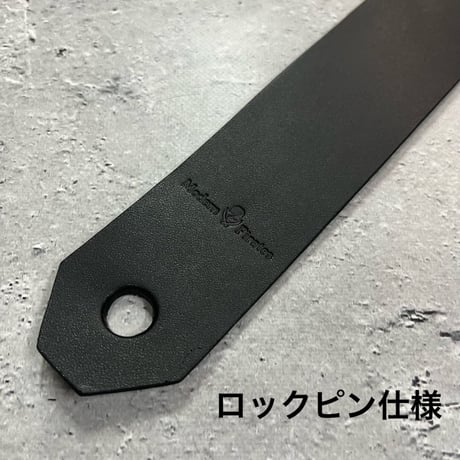 【 Ikebe × Modern Pirates 42mm Width Hard Leather Guitar Strap / Circle Spots Design 】