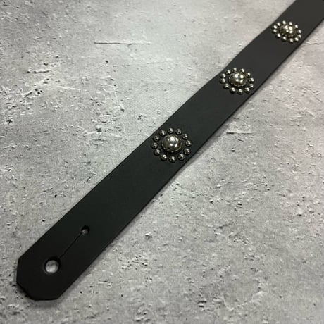 【 24mm Width Hard Leather Guitar Strap / Round Spots Design 】