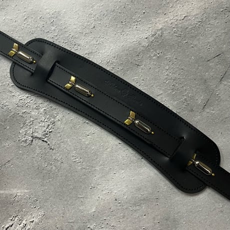 【 24mm Width Hard Leather Guitar Strap / Bomb Spots Design 】