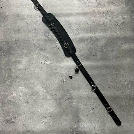 【 24mm Width Hard Leather Guitar Strap / Ring & Key Design 】