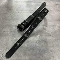 【 42mm Width Hard Leather Guitar Strap / Circle Spots Design 001 】